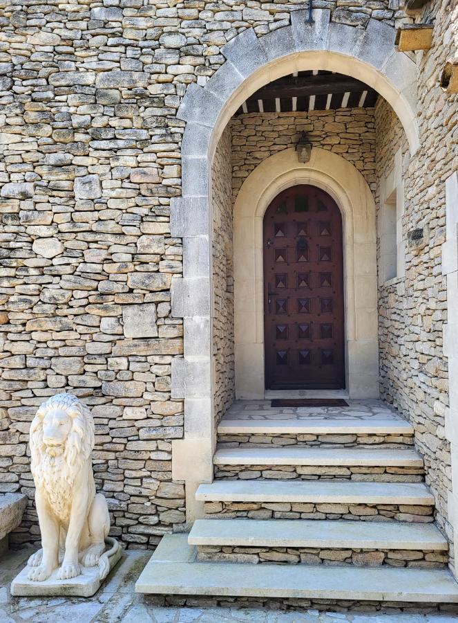La Massette Du Cheval Blanc De Caractère En Pierre Sèche Villa