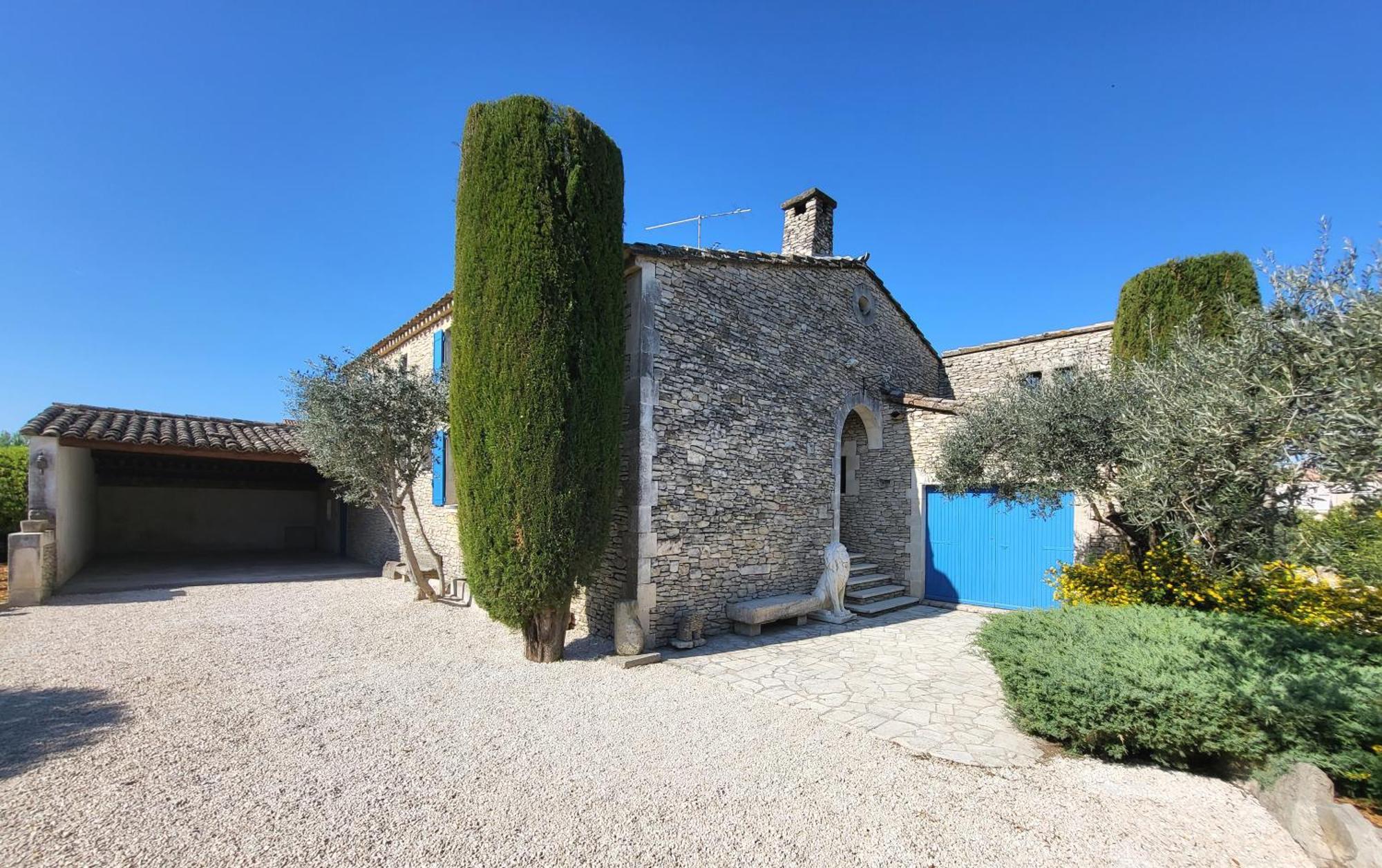 La Massette Du Cheval Blanc De Caractère En Pierre Sèche Villa *