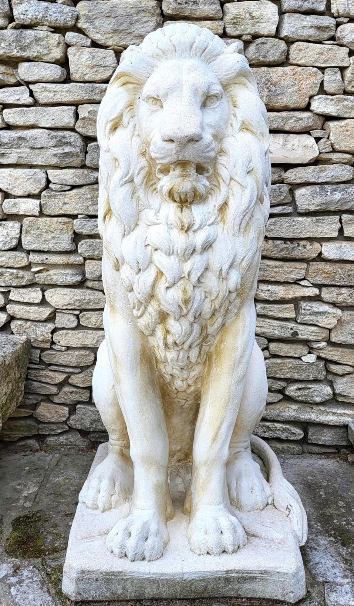 La Massette Du Cheval Blanc De Caractère En Pierre Sèche LʼIsle-sur-la-Sorgue